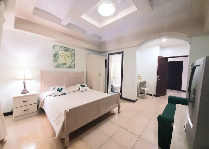 Casa Nicarosa And Residences 3*