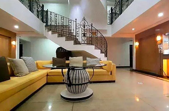 Casa Nicarosa And Residences 3*